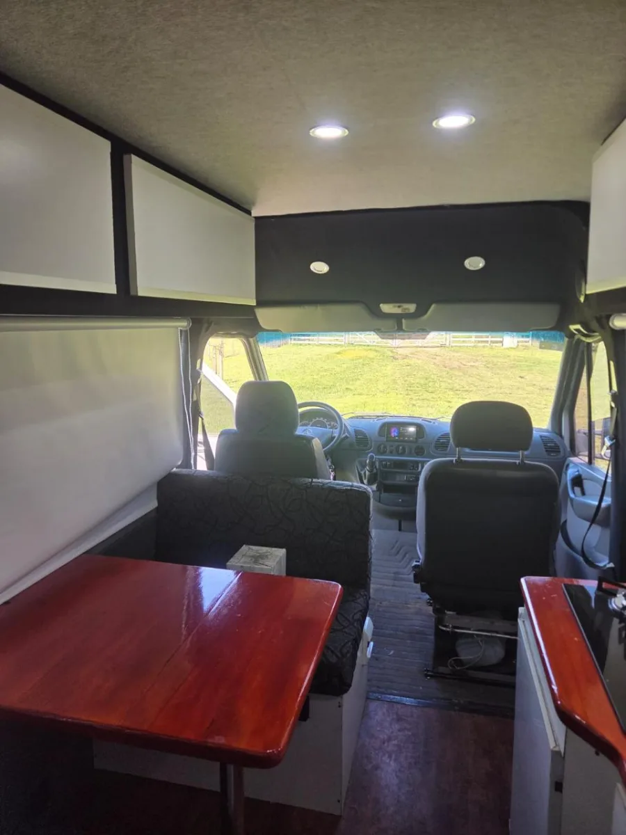 MERCEDES BENZ SPRINTER MOTORHOME