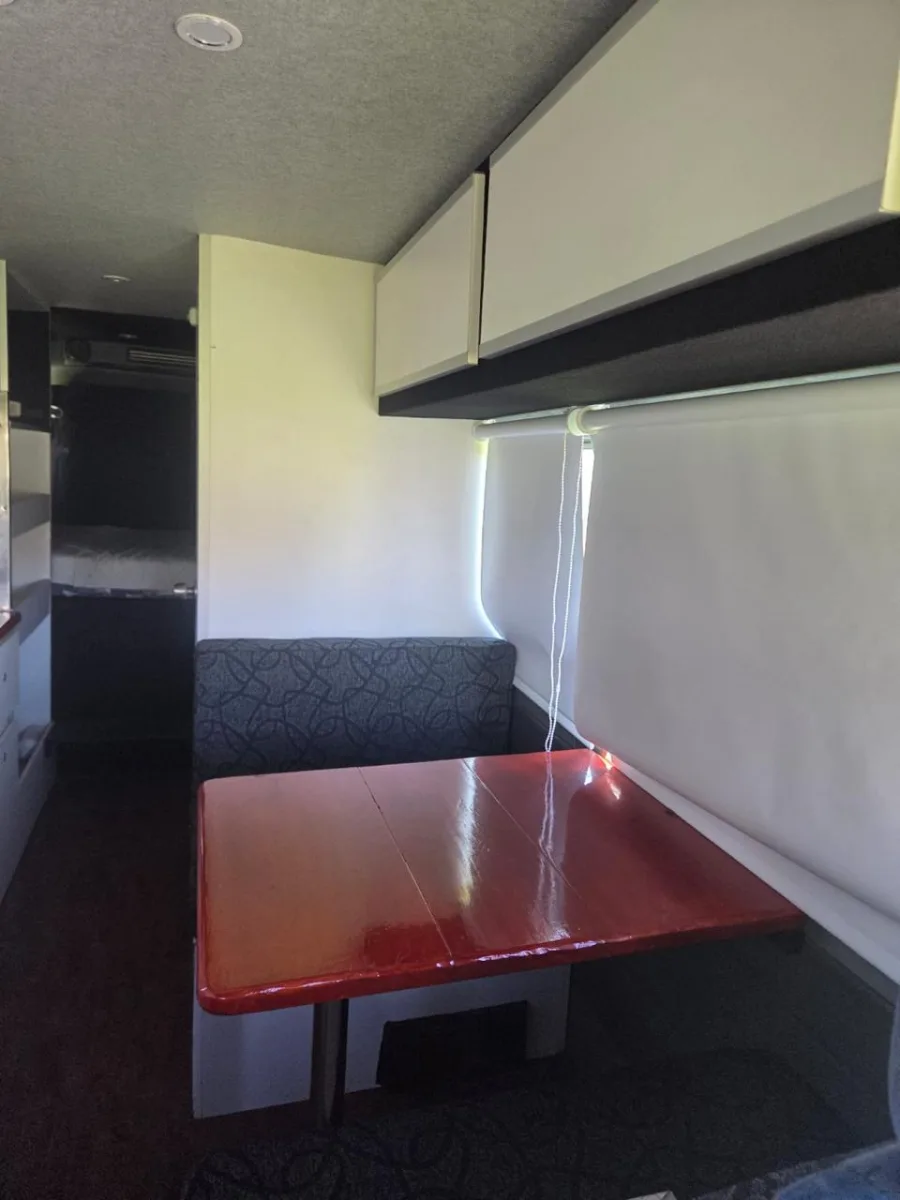 MERCEDES BENZ SPRINTER MOTORHOME