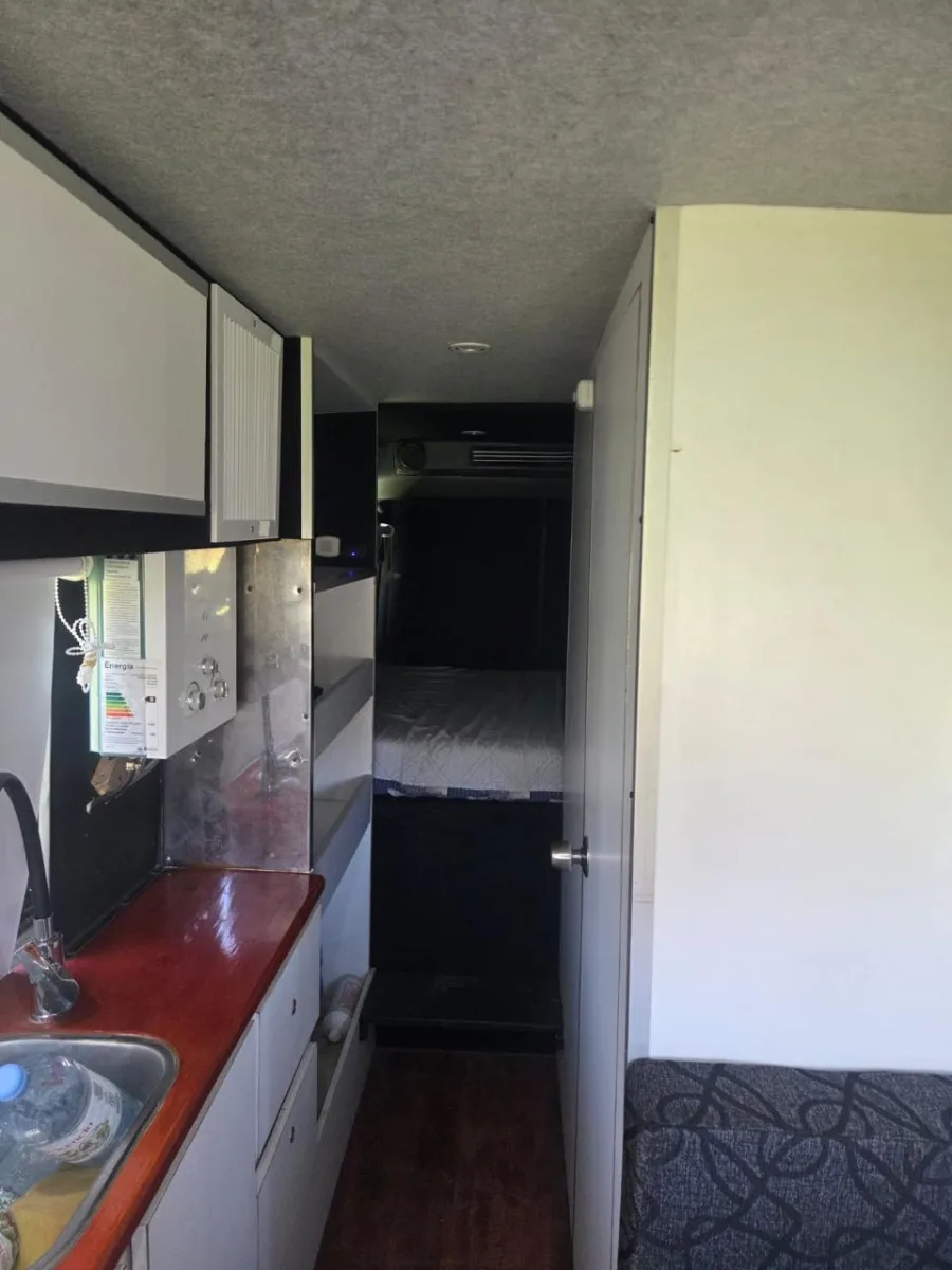 MERCEDES BENZ SPRINTER MOTORHOME
