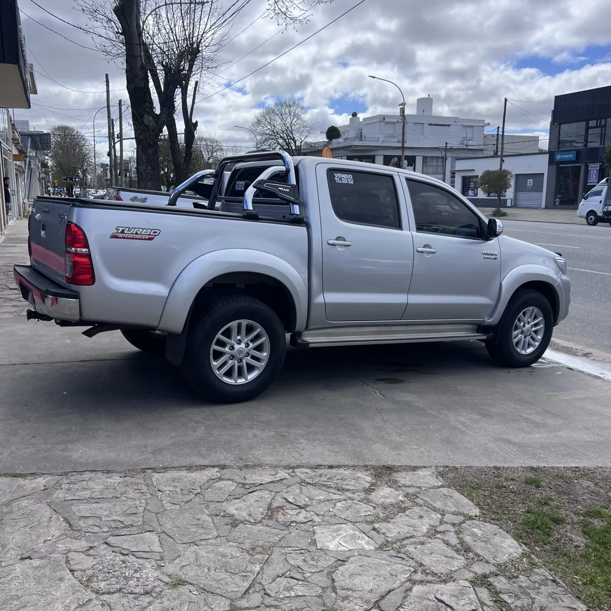 Toyota Hilux Srv 3.0 l