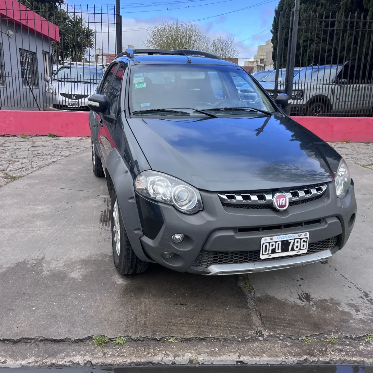 Fiat Palio Weekend Aventure Locker