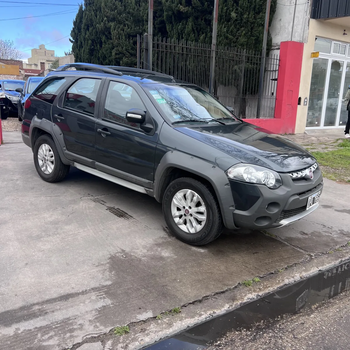 Fiat Palio Weekend Aventure Locker — Costado