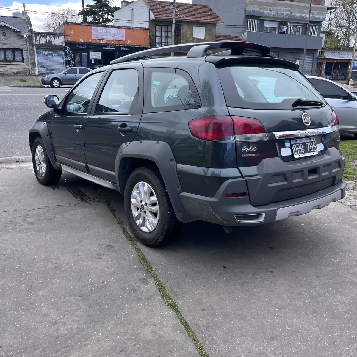 Fiat Palio Weekend Aventure Locker