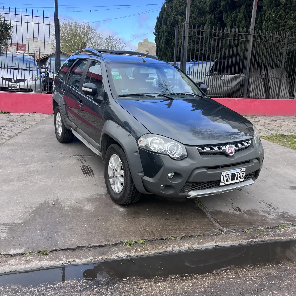 Fiat Palio Weekend Aventure Locker