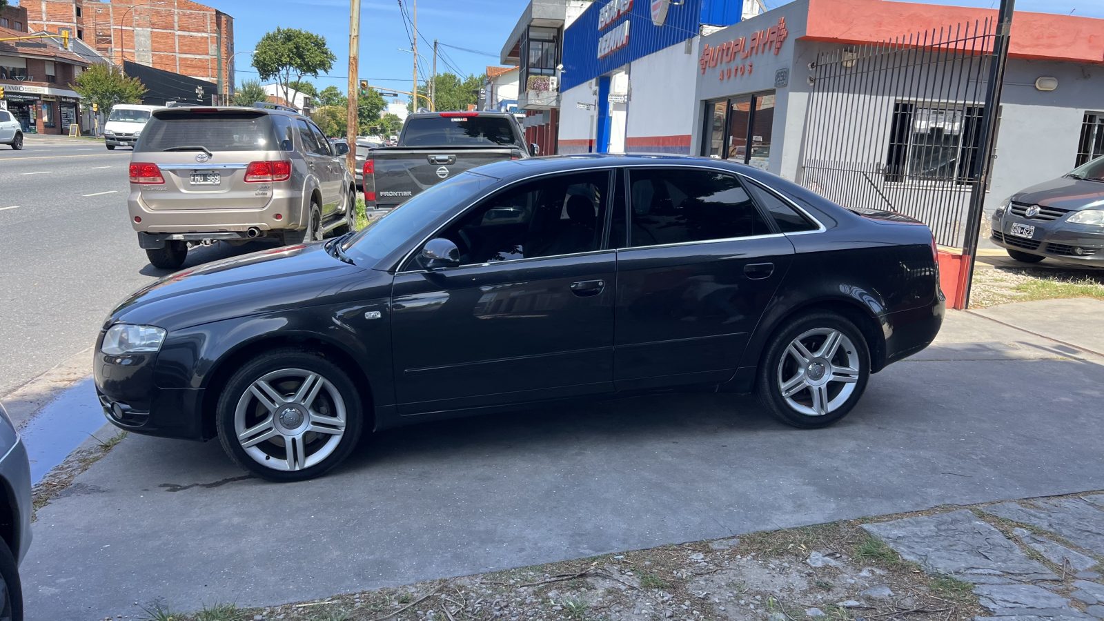 Audi A4 3.2 V6 FSI Quattro Tiptronic