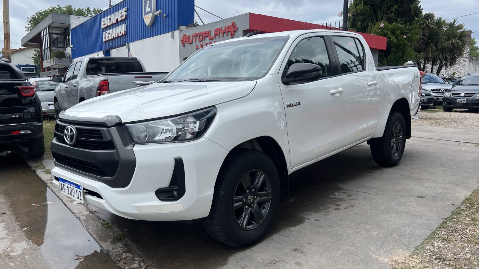 Toyota Hilux Sr 2.8 tdi